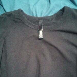 SKIMS Men's Black Sweatshirt